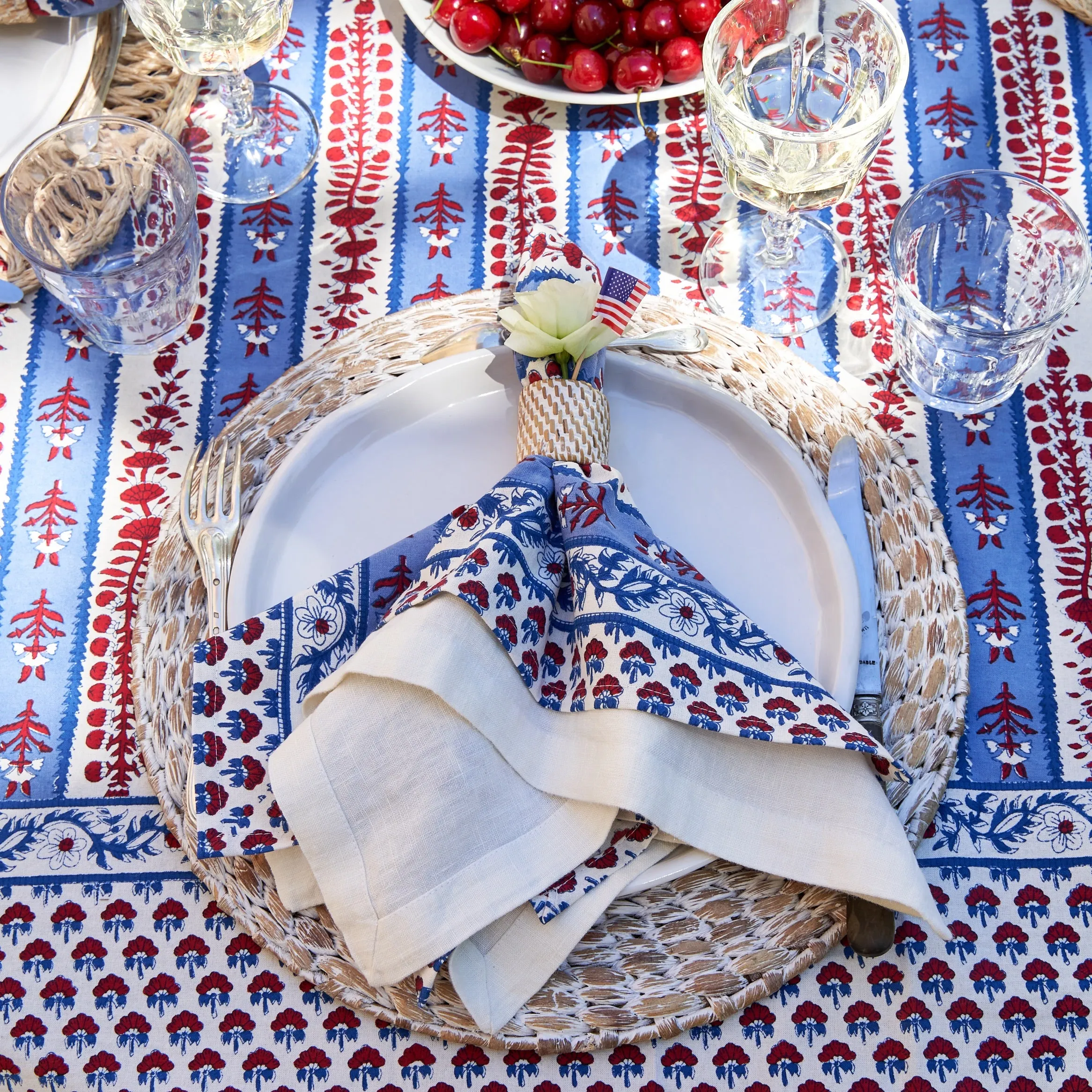 Avignon Napkins Red & Blue, Set of 6