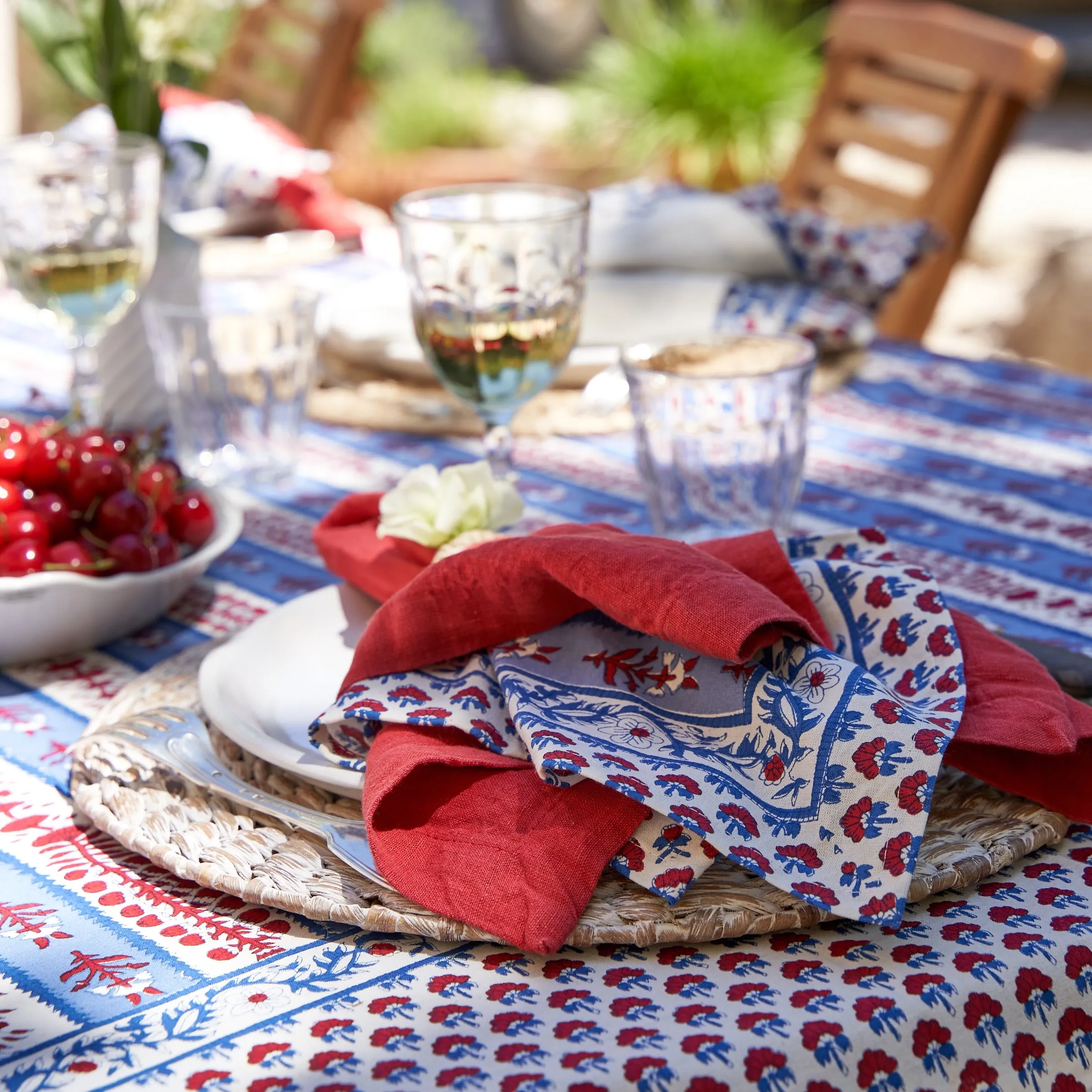 Avignon Napkins Red & Blue, Set of 6