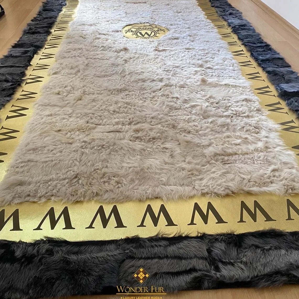 Customized Real Sheepskin Gray White Area 6x8 Living Room Handmade Rug