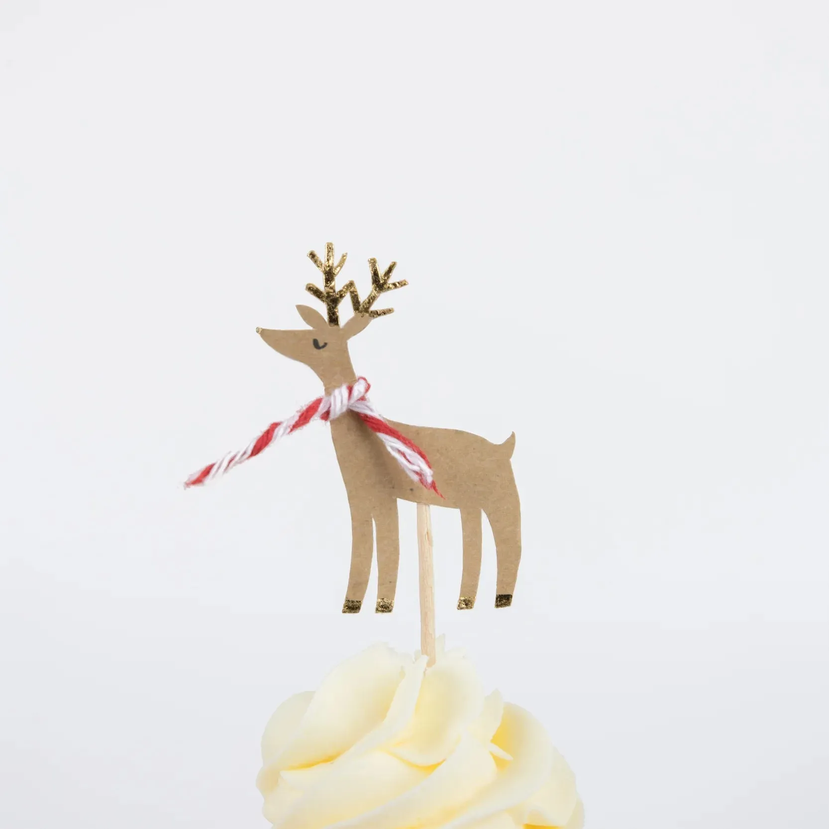 Festive House Cupcake Kit, Meri Meri Christmas Cupcake Kit Includes 24 cupcake liners and 24 cupcake toppers