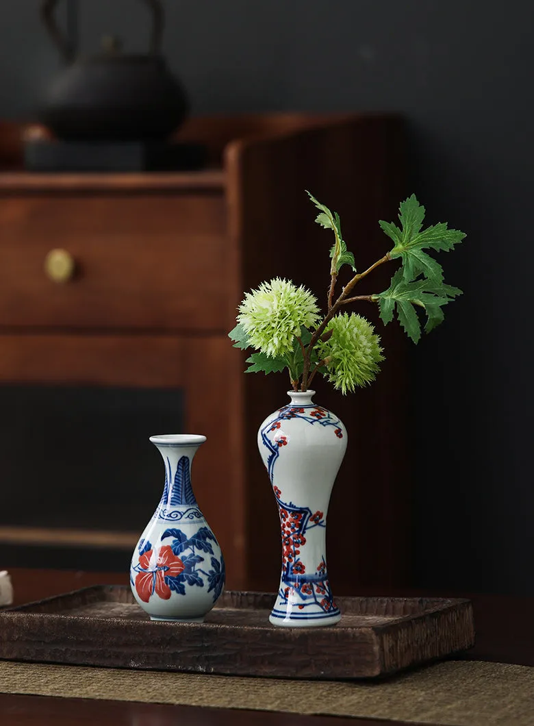 Gohobi Hand-painted Blue and White Porcelain Vase (Water and Mountains)