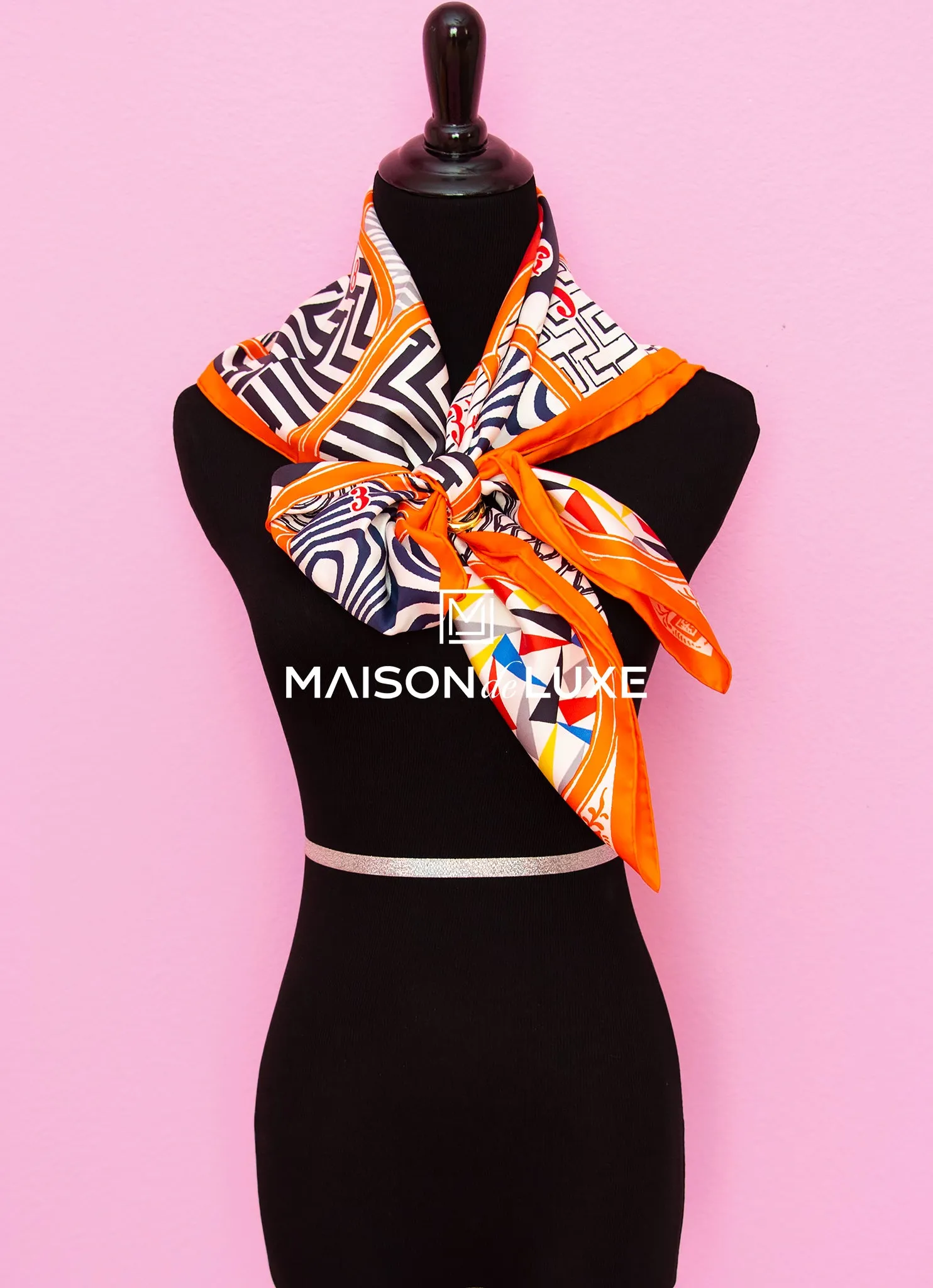 Hermes "Jeu de Soie" Orange Twill Silk 90 cm Scarf