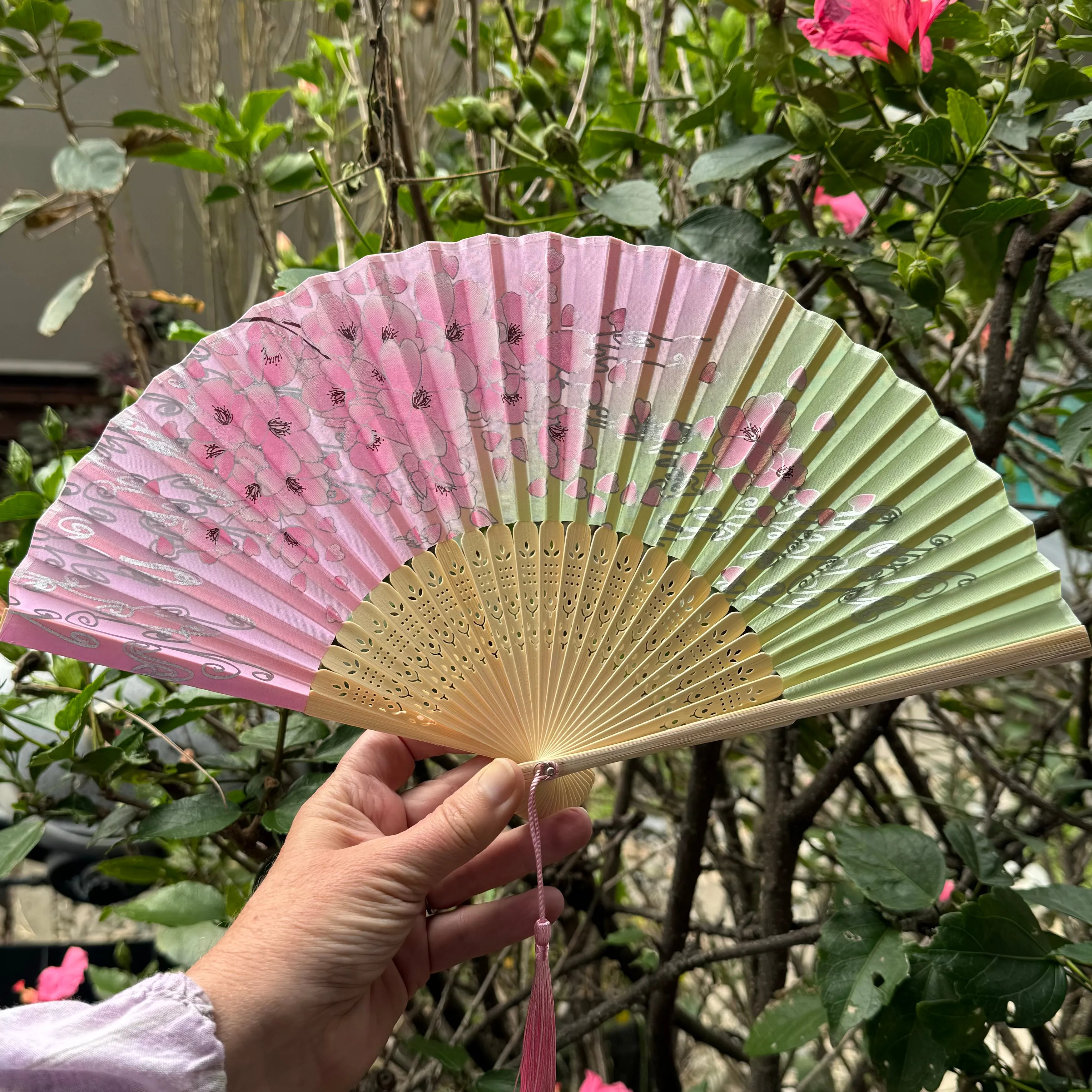 Luxury Bamboo Silk Fan - Green/Pink Blossoms