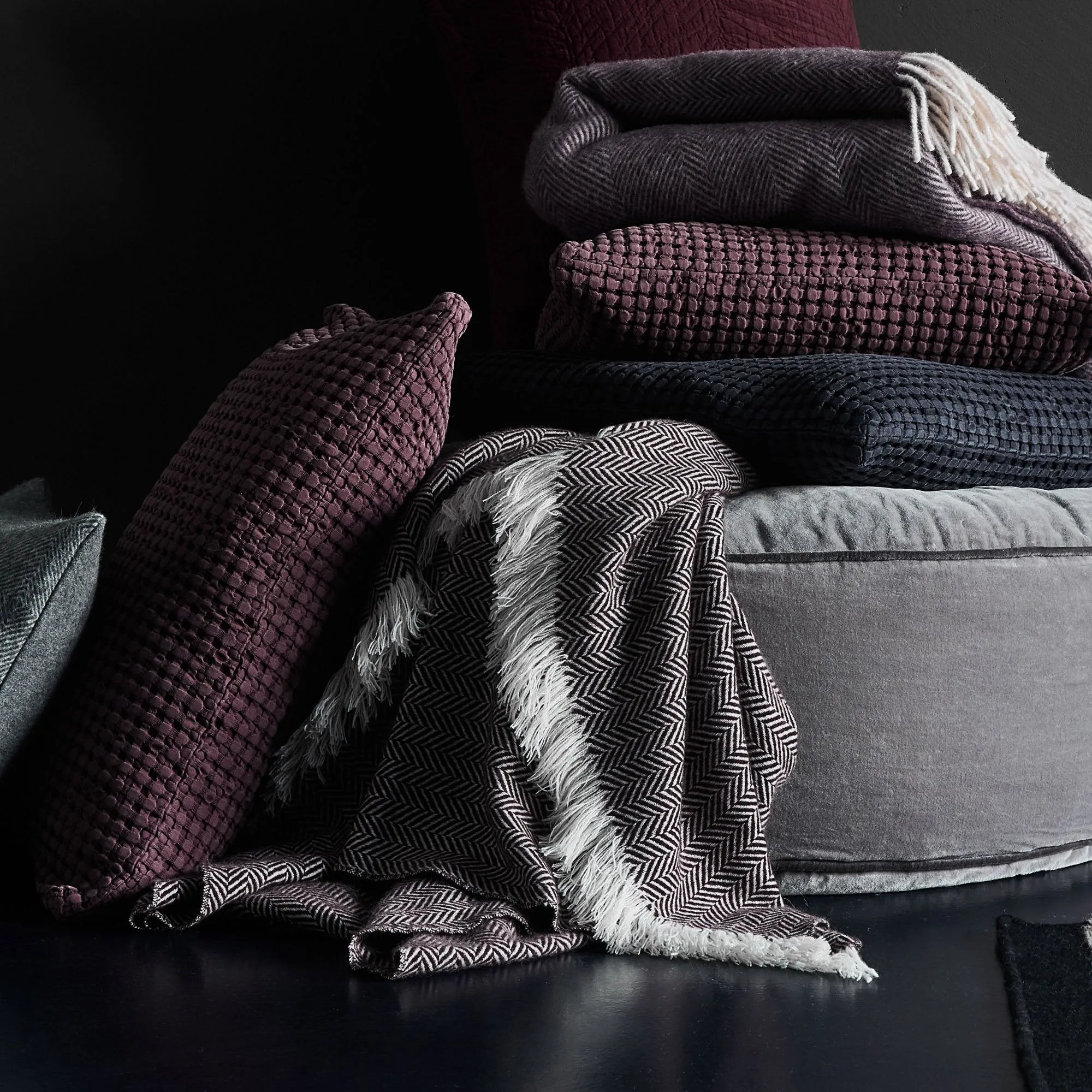Nerva Cashmere Blanket [Bordeaux red/Cream]